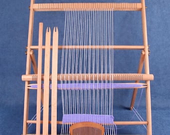 Kit de telar de madera para manualidades, ideal para tejer tapices y realizar proyectos artesanales.
