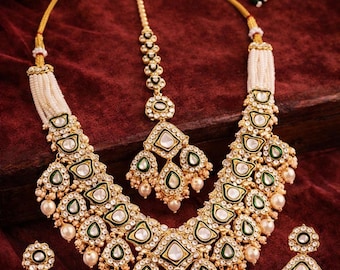 Antique Gold Kundan Choker Set: Polki & Faux Pearl Indian Jewelry