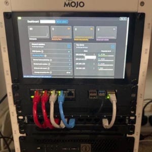 Netgear GS305 Switch and Raspberry Pi 4 or 5 -  10 inch Rack Mount