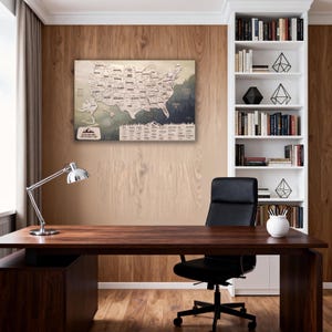 Carte des États-Unis avec punaises, décoration d'appartement murale en bois, carte en bois des États-Unis, carte des États-Unis cadeau 5e anniversaire de voyage carte en bois carte d'art planche de liège