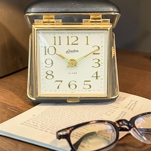 Linden Japan Clock - Etsy