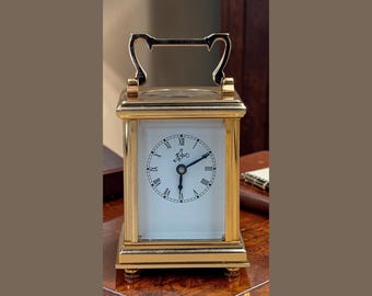 Reloj de sobremesa y repisa Sternreiter de latón antiguo – Reloj de escritorio y repisa mecánico alemán de cuerda – Esfera romana, pieza de colección