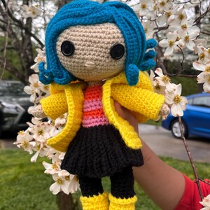 Handmade Coraline Doll with Removable Yellow Jacket – 13 Inch Crochet Figure image 3