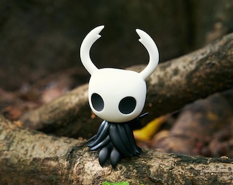 Hollow Knight Figure | Black White 3D Printed PLA | 9cm Desk Display