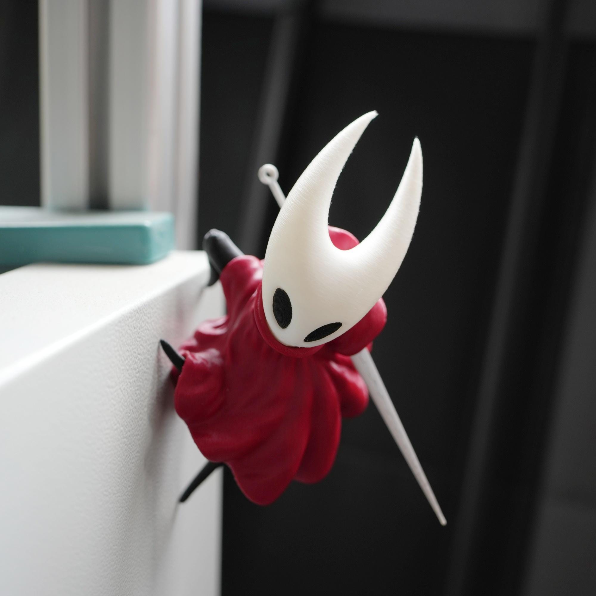 3D Printed Fridge Magnet: PLA Detachable Assembly Figure | Silk