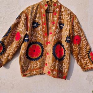Sujani geborduurd Artwear fluwelen jack voor boho-winteroutfits Pattern 10