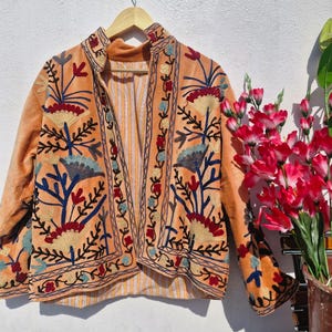 Sujani geborduurd Artwear fluwelen jack voor boho-winteroutfits Pattern 9
