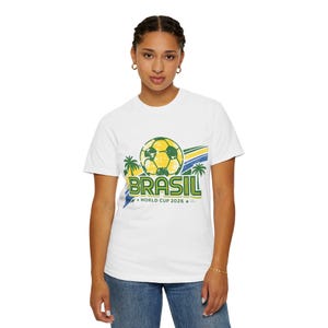 Camiseta Bola de Futebol da Copa do Mundo Brasil 2026 | Camiseta de Futebol do Brasil imagem 2