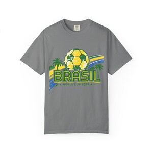 Camiseta Bola de Futebol da Copa do Mundo Brasil 2026 | Camiseta de Futebol do Brasil imagem 13