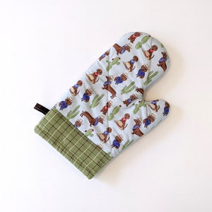 Dachshund Oven Mitt Wild West