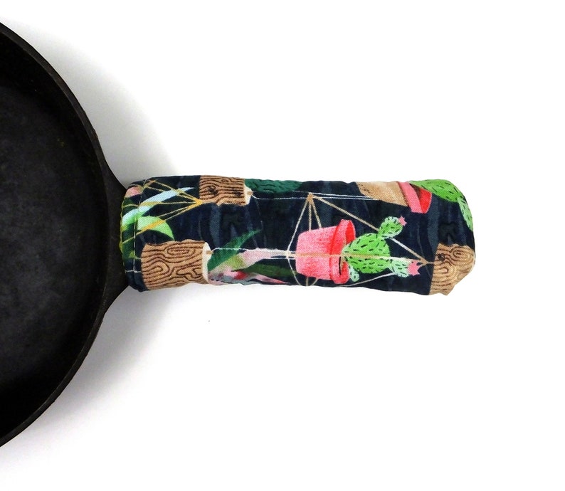 Cactus Skillet Mitt