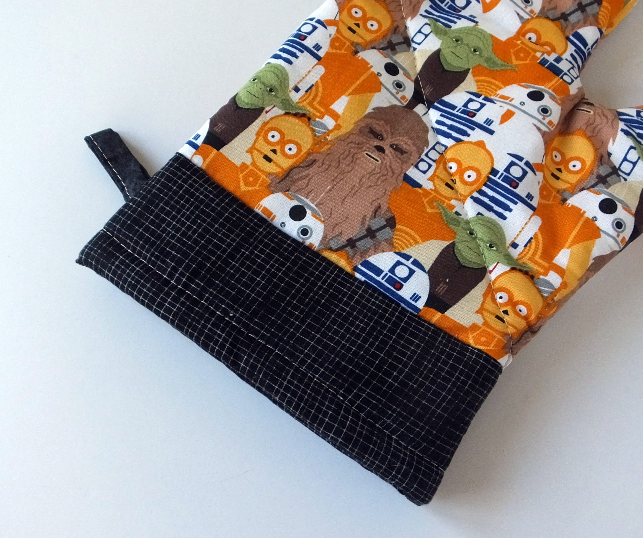 Oven Mitt Made With Licensed Star Wars Porg Fabric 