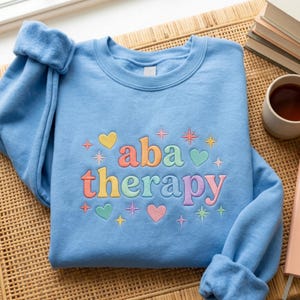 Felpa con ricamo ABA Therapy, girocollo da terapista comportamentale