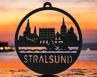 Stralsund Skyline Decoration | 3D printed Christmas bauble or wall decoration | Gift for Stralsund fans | City silhouette made of PLA | Handmade