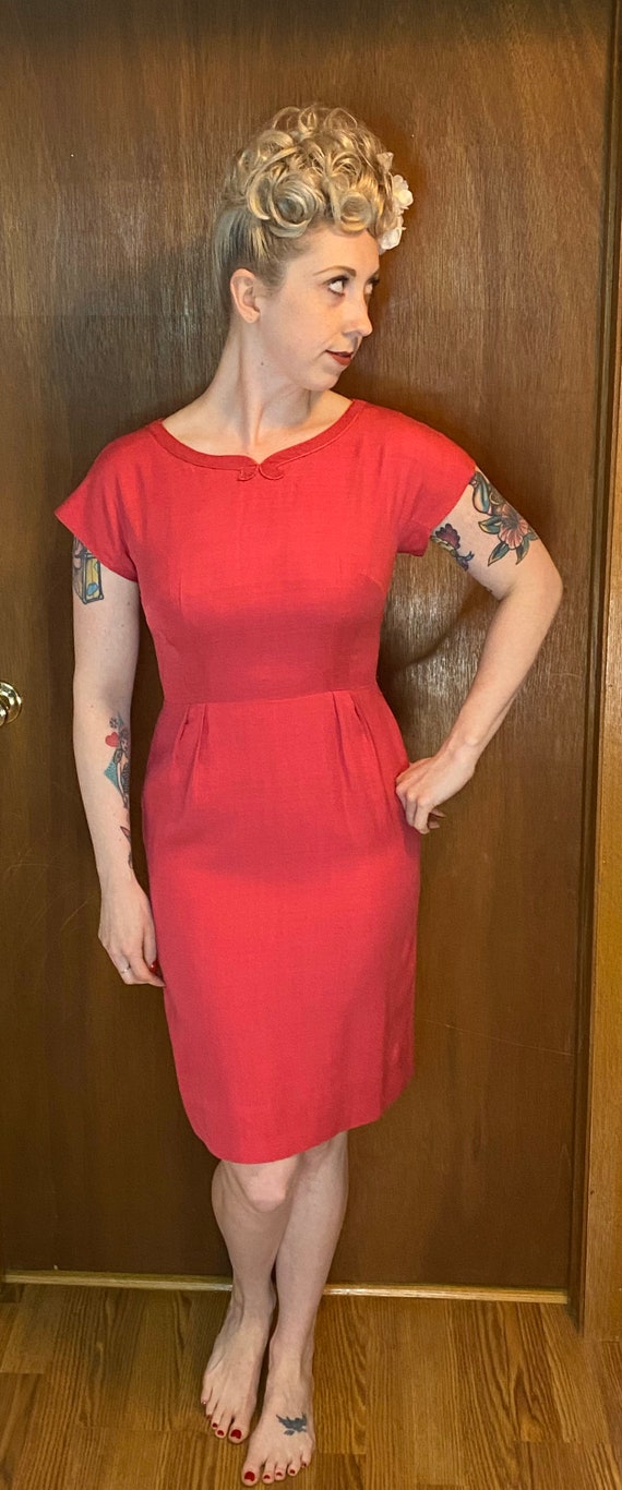 1950s wiggle dress