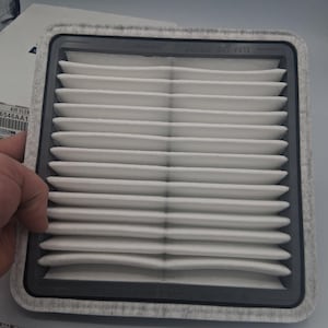 Filtro de aire original Subaru OEM 16546AA12A, elemento de filtro de aire del motor, nuevo, caja abierta. imagen 3