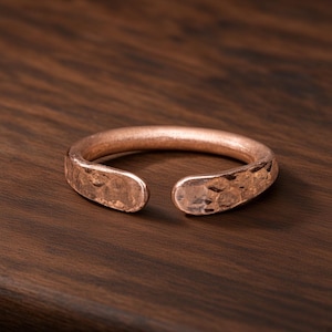 Copper Ring - Handmade Adjustable Copper Wrap Ring - Hammered Solid Copper Ring - Minimalist Open Wrap Ring - Boho Copper Ring