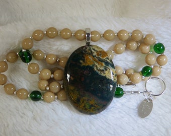 Necklace Beaded Beige and Green Glass with Blood Stone Pendant