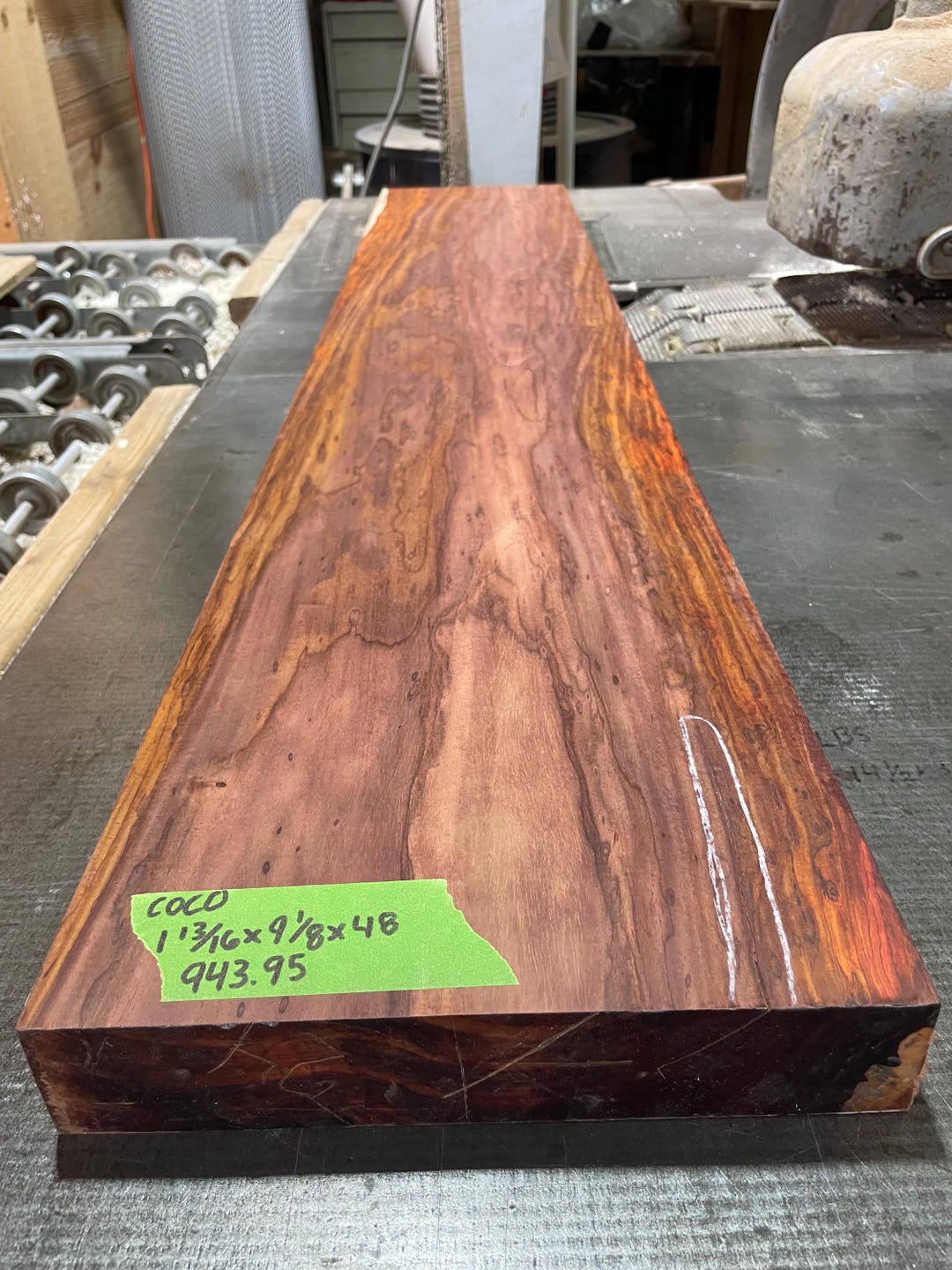 Surfaced Wood48180373