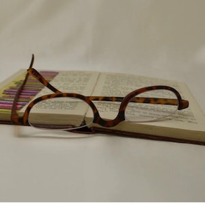 Frame ref. Kensington | TR90 Half-Eye Reading Glasses in Tortoiseshell