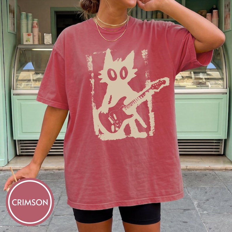 Camiseta de gato estrella de rock, camiseta vintage de gatito Y2K, camiseta de gato rock and roll, camiseta de gatito con guitarra eléctrica, regalo para amantes de la música grunge punk con temática de gatos. imagen 16