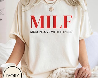 Mom In Love With Fitness: Funny Sports Mom Shirt, Fitness Women Shirt, Funny Gym Meme Graphic Tee, Gift For Fitness Mom, Mother's Day Gift