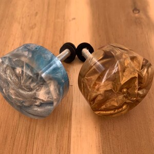 Epoxy resin door knobs image 5