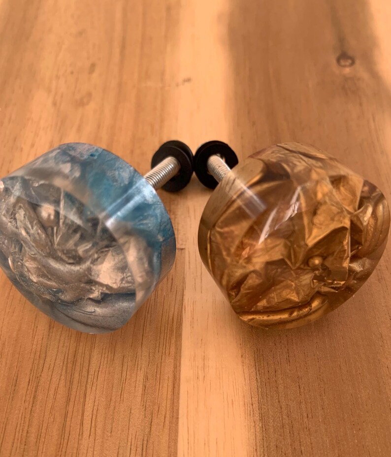 Epoxy resin door knobs image 5