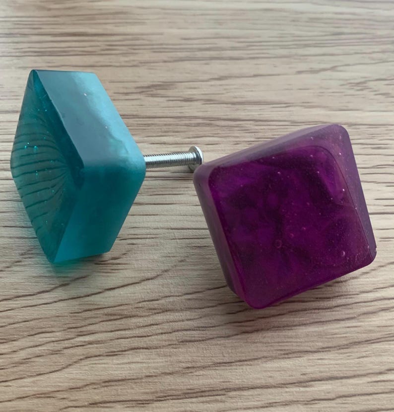 Epoxy resin door knobs image 1