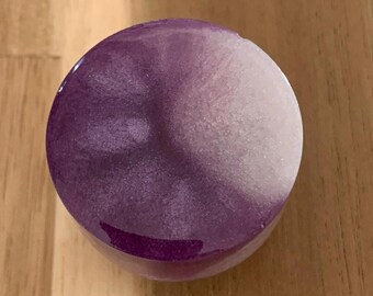 Epoxy resin door knobs