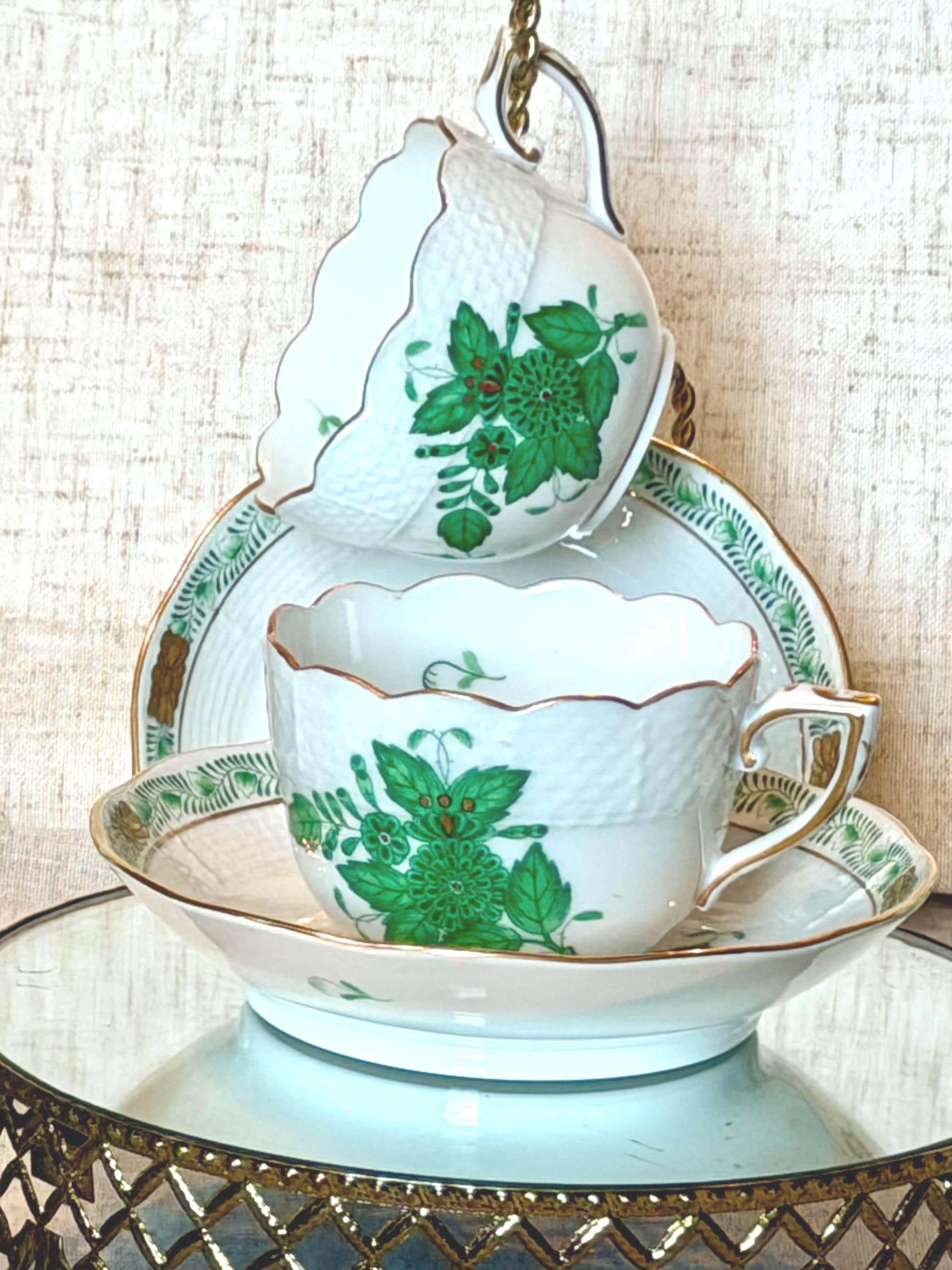 Moule à Beurre Herend Apponyi Violet Avec Couvercle – Porcelaine Dorée (738 AP)