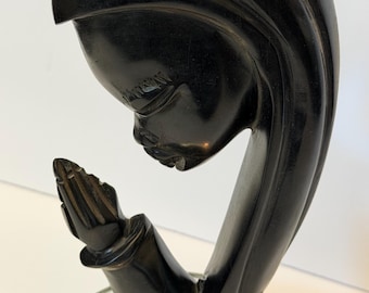 Hand Carved Wooden Praying Woman Sculpture – Black Wood Religious Statue – Spiritual Home Decor – Faith Inspired Art – Christian Gift