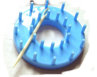 Flower Loom: Round Loom Tool - Shapes for making circular flowers and details. For knitting / crochet / patchwork projects. SALE