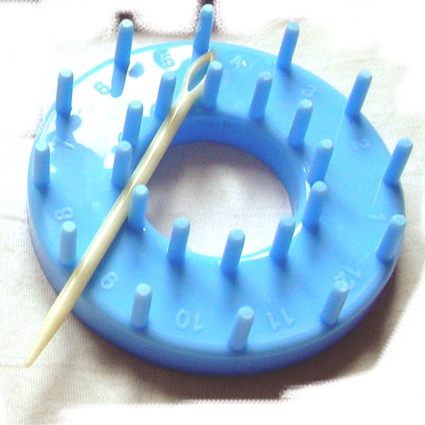 Flower Loom: Round Loom Tool - Shapes for making circular flowers and details. For knitting / crochet / patchwork projects. SALE