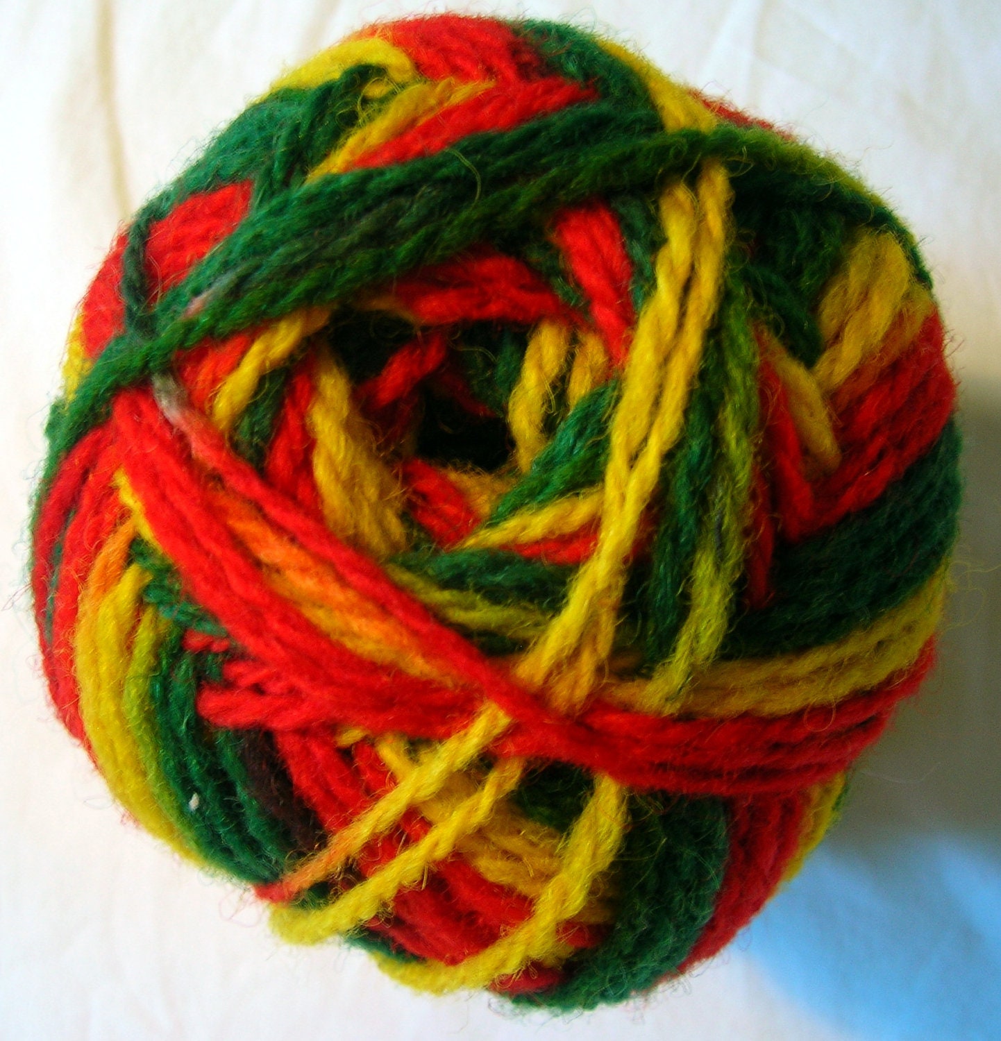 Ethno Wool Multicolor Yarn in Red, Green and Yellow 308 DSHP0 