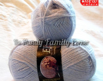 Yarn Enot. Raccoon dog yarn. Lamb Wool Yarn. raccoon down and lamb wool blnd. Natural color (205). Raccoon wool.