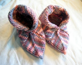 Knitted Pink Slippers Adult's Multicolour, Patchwork, Seamless. Size 38-41 23cm, hand knitted 100% wool Ready to ship. Warm winter home shoe