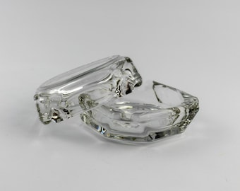 Vintage Anchor Hocking Clear Glass Ashtrays – Set of 2