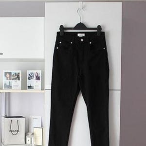 Vintage Style Black Women&#39;s Skinny Jeans Size 36