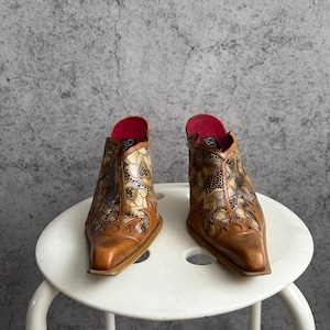 Vintage Leather Mules Floral Tooled Slip On Heels Shoes image 5