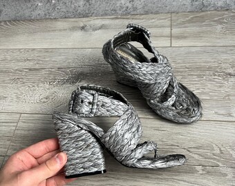 Stella McCartney Grey Woven Raffia Block Heel Sandals EU 36