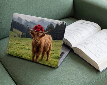 Laptophoes/MacBook-hoes met Schotse Hooglandkoe-print in rustieke boerderijstijl met matte afwerking.