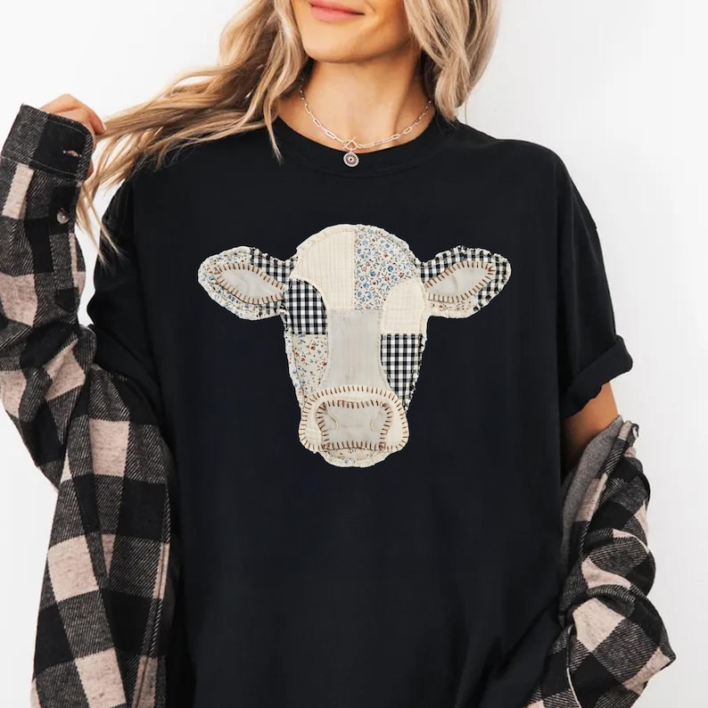 Women's Patchwork Cow Print T-Shirt, Farm Animal Graphic Tee, Country Style Fashion, Casual Loose Fit Top, Vintage Look Clothing
