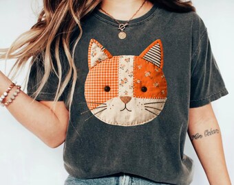 Faux Patchwork Katze T-Shirt, Gesteppte Kitty Kopf T-Shirt, Gingham Floral rustikale Kätzchen Shirt, Cottagecore Tier Liebhaber Geschenk