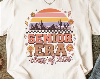 Senior Era Klasse von 2026 T-Shirt, Retro Boho Abschluss-T-Shirt, Vintage Western Senior Geschenk, High School College graduiert Shirt, Grad Bekleidung