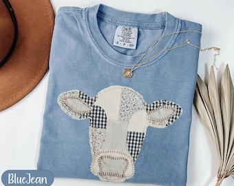 Faux Patchwork Cow T-Shirt, Quilted Farm Animal Head Tee, Gingham Floral Rustic Cow Lover Shirt, Cottagecore Farmhouse Gift