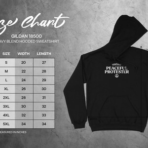 Gildan 18500 hooded sweatshirt size chart with measurements for width and length.
