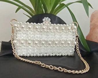 Handmade Pearl Beaded Clutch: Elegant Bridal Wedding Bag