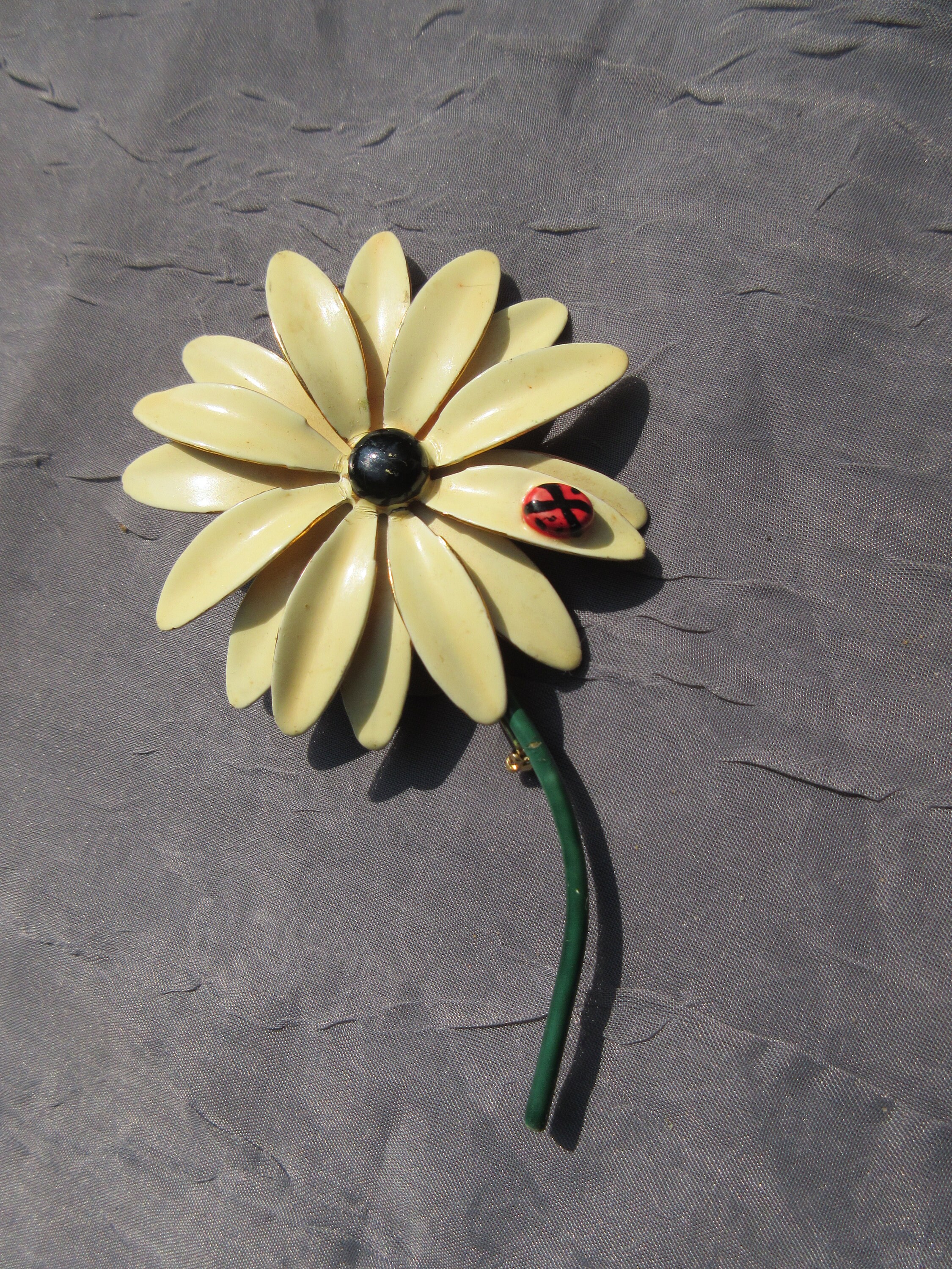 SANDOR ヴィンテージ　ブローチ Sandor co brooch - Etsy 日本
