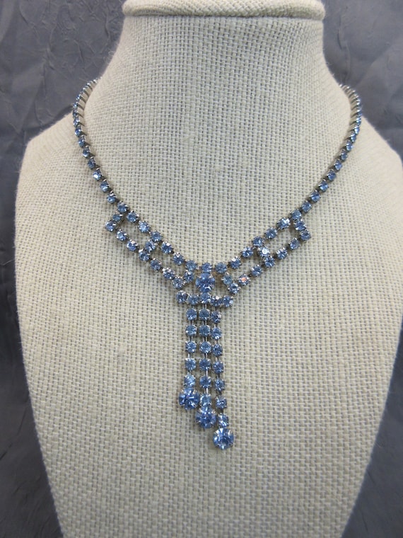 Vintage blue rhinestone necklace outlet